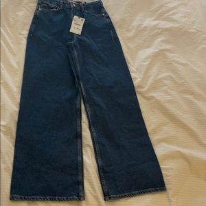 NWT Zara wide legged jeans